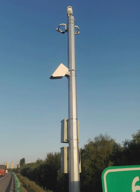 大雪悄然而至,交通自動氣象站防范道路結冰 大雪悄然而至,交通自動氣象站防范道路結冰